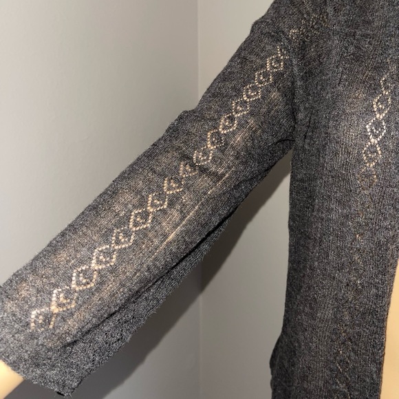 Lovely grey lightweight sweater. Banana Republic. Alpaca/nylon/wool. Size L - Picture 3 of 9